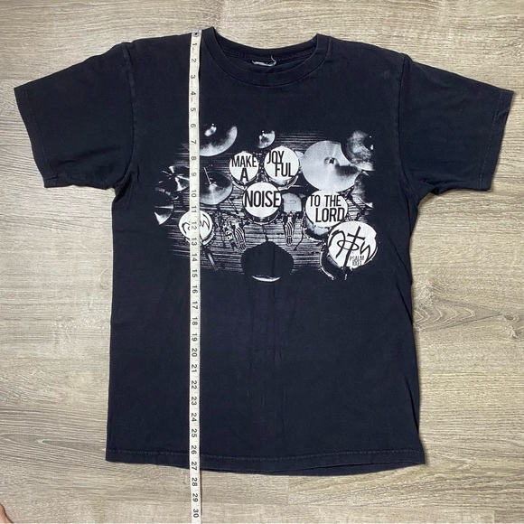 Vintage Y2K Not of This World Psalms Jesus T Shirt Drummer Size Medium Mens - Picture 4 of 13